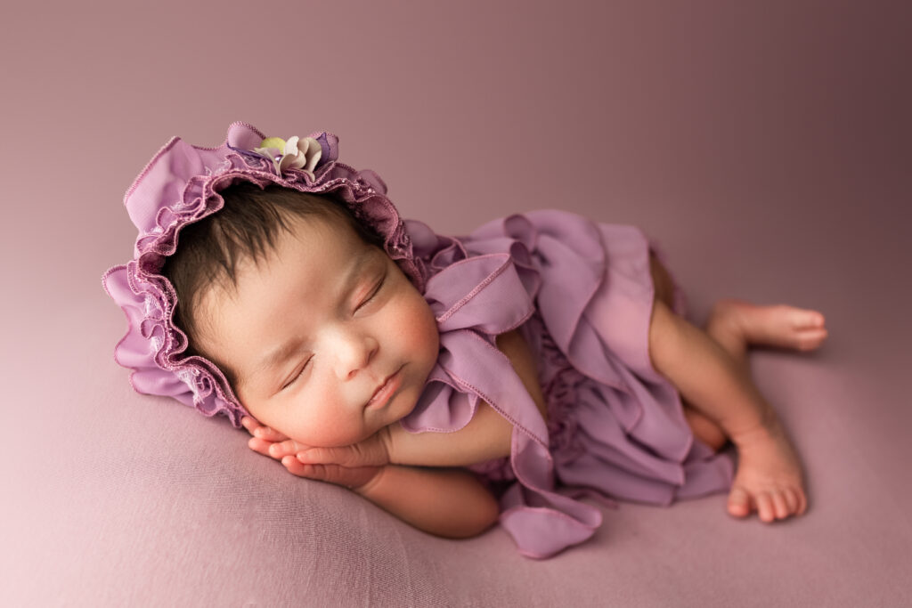 Gilbert newborn photographer, professional newborn photos, newborn photography packages, phoenix baby photographer