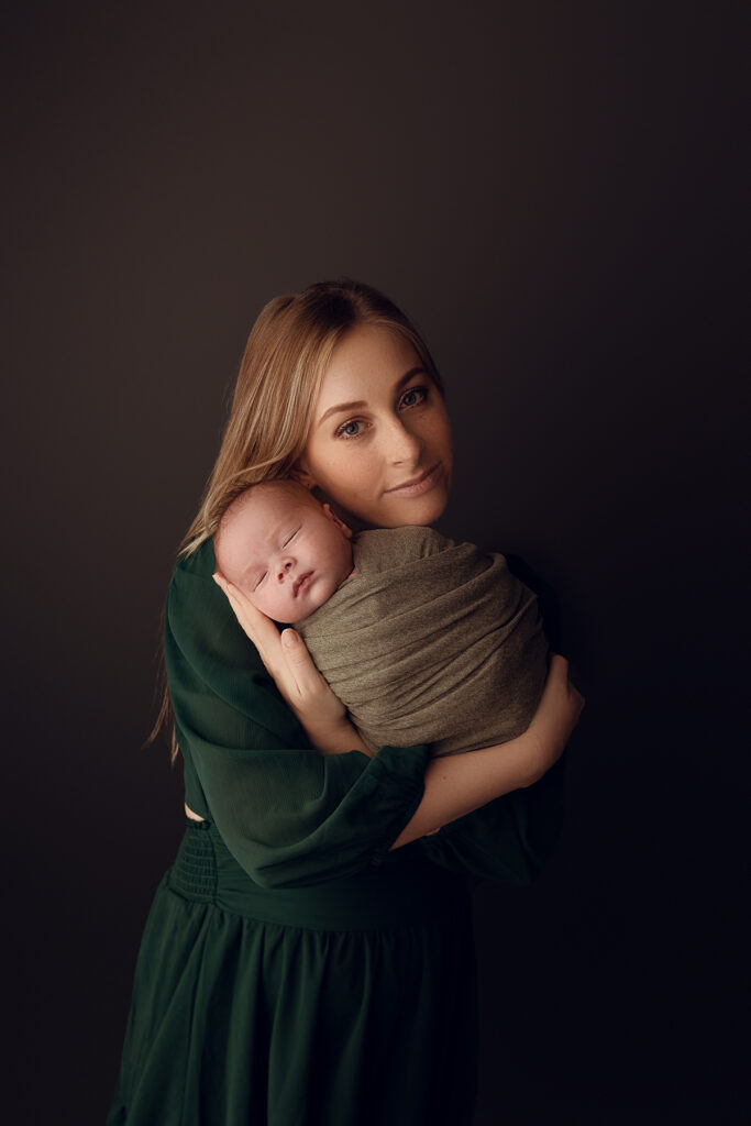 infant portraits near me, baby photographer, newborn photo studio