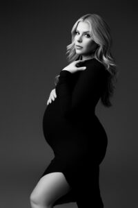 black and white editorial maternity session in phoenix maternity studio