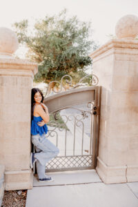 Phoenix Senior Session at Creekside estates in peoria