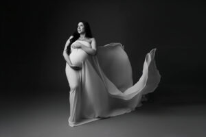 editorial studio maternity session in Scottsdale maternity studio