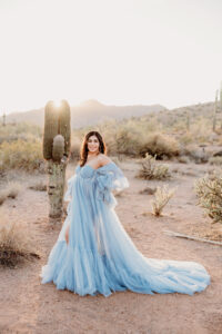 Phoenix Salt River Maternity Session mom in blue gown
