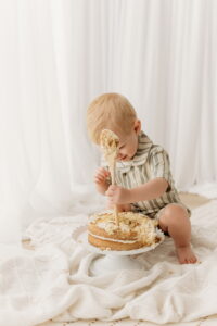 cake smash photography in phoenix