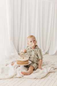 2nd birthday cake smash photography 