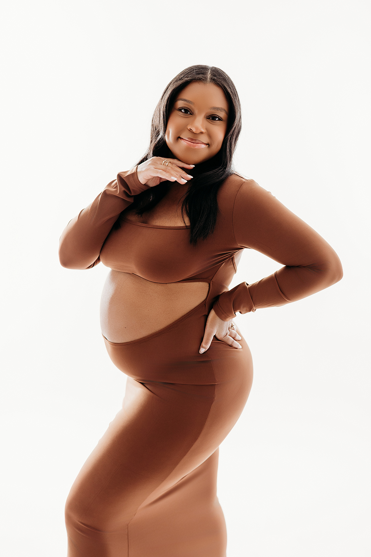 studio maternity photographer in Gilbert