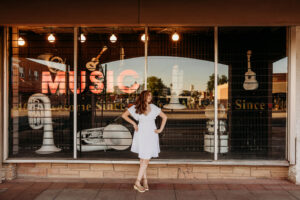 Scottsdale senior photoshoot at milanos music